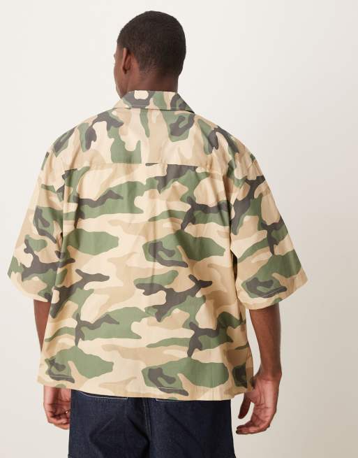 ASOS DESIGN – Kamouflagemönstrad skjorta i oversize med broderi framtill och boxig passform, 4 av 4