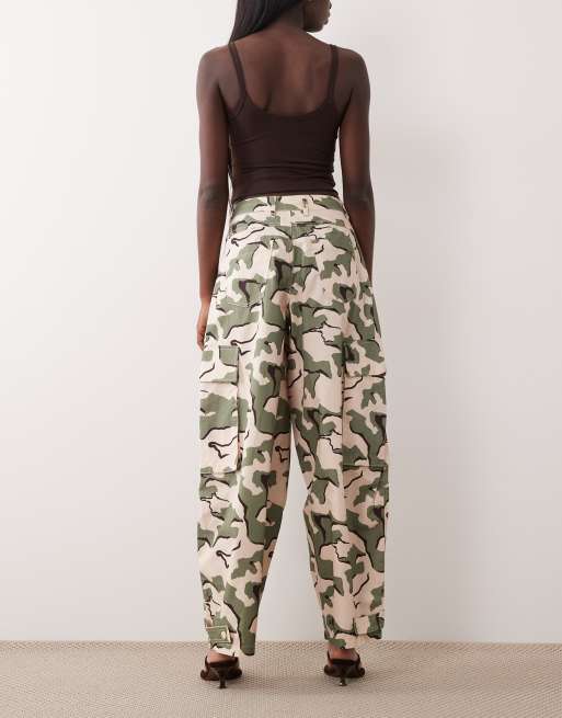ASOS DESIGN – Kamouflagemönstrade ballongbyxor i oversize med fickor, 5 av 5