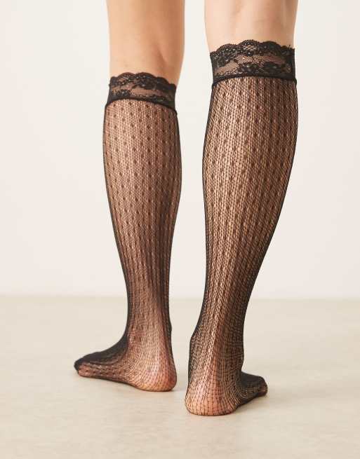 ASOS DESIGN - Kanten kniekousen met geschulpte rand in zwart, 3 van 3