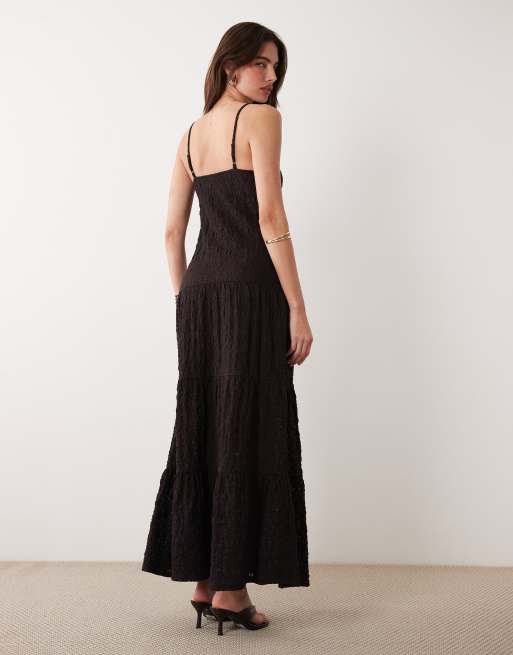 ASOS DESIGN - Kanten maxi jurk met A-lijn in chocoladebruin, 4 van 4