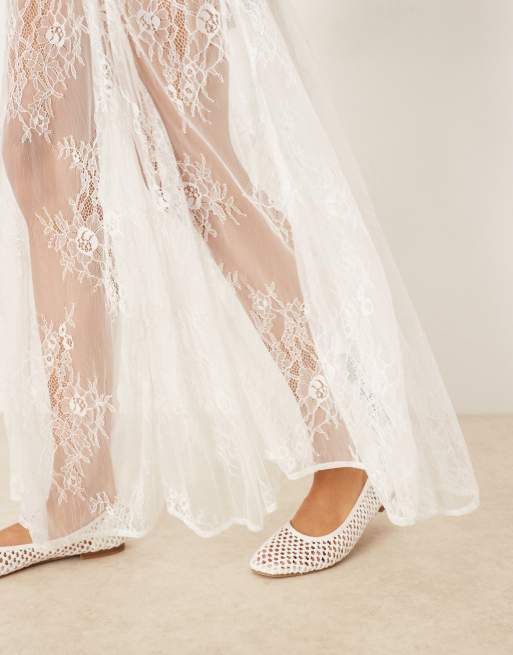 ASOS DESIGN - Kanten maxi rok met godetplooien in ivoorwit, 5 van 5