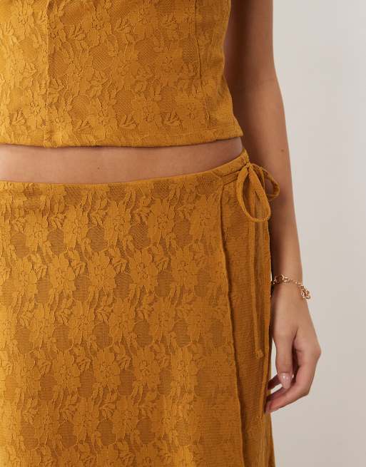 ASOS DESIGN - Kanten midirok top met overslag in bruin, deel van co-ord set, 4 van 5