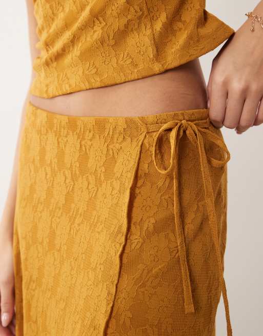 ASOS DESIGN - Kanten midirok top met overslag in bruin, deel van co-ord set, 5 van 5