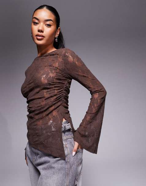 ASOS DESIGN - Kanten top met uitlopende mouwen en godetplooien in chocoladebruin - view 1