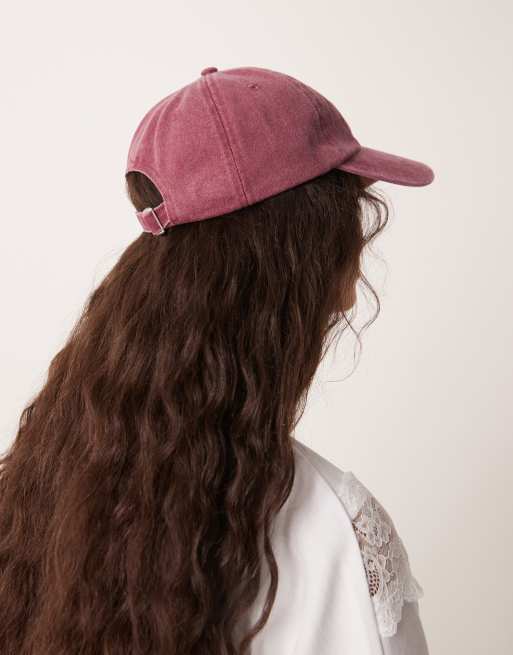 ASOS DESIGN – Kappe in Dunkelrot mit „Take me to Paris“-Schriftzug, 3 von 3