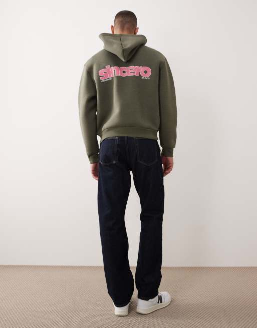ASOS DESIGN – Kapuzenpullover aus Material in Neopren-Optik in staubigem Olivgrün mit Textprint und lockerer Passform, 2 von 5