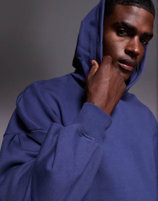 ASOS DESIGN – Kapuzenpullover aus schwerem Material in verwaschenem Marineblau mit extremer Oversize-Passform und Ärmeldetails, 5 von 5