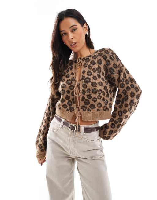 ASOS DESIGN – Kardigan z dzianiny w kolorze mokki w panterkę z wiązaniem z kokardkami z przodu