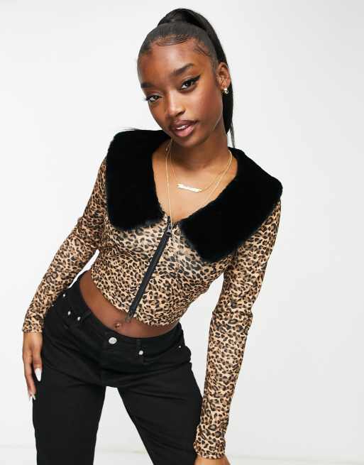 ASOS DESIGN – Kardigan ze zwierzęcym wzorem i kołnierzykiem ze sztucznego futra