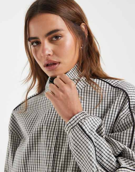 ASOS DESIGN – Karierte Oversize-Trainingsjacke in Cremeweiß, 3 von 4
