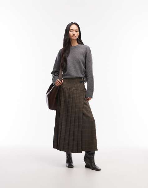 ASOS DESIGN – Karierter Falten-Midirock im Kilt-Stil in Braun mit Schnalle - view 1