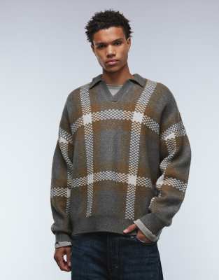 Karierter Oversize-Strickpullover in Grau mit eingekerbtem Ausschnitt und Polo-Kragen Grau L