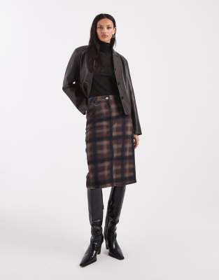 ASOS DESIGN - Karierter Rock in modischer Zwischenlänge-Bunt