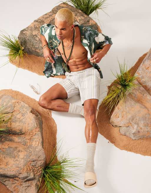 ASOS DESIGN – Kastenförmiges Oversize-Leinenhemd mit Reverskragen und Statuen-Print in Grün