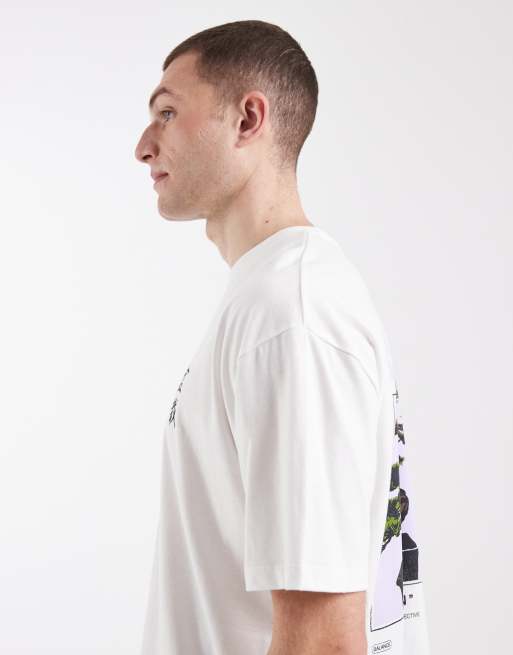 ASOS DESIGN – Kastig geschnittenes Oversize-T-Shirt in Weiß mit Bonsai-Print, 4 von 5