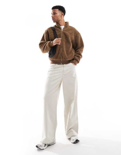 ASOS DESIGN – Kastige Oversize-Trainingsjacke aus Teddyfell in Braun mit Ziernaht, 4 von 4