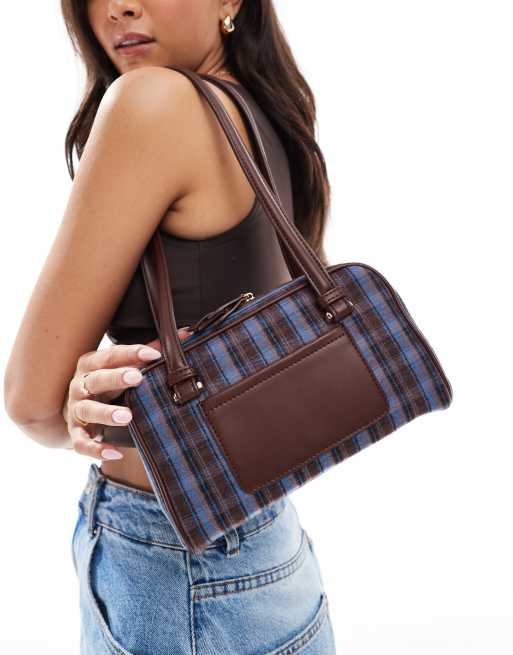 ASOS DESIGN – Kastige Schultertasche aus Wildleder in Blau kariert, 3 von 4