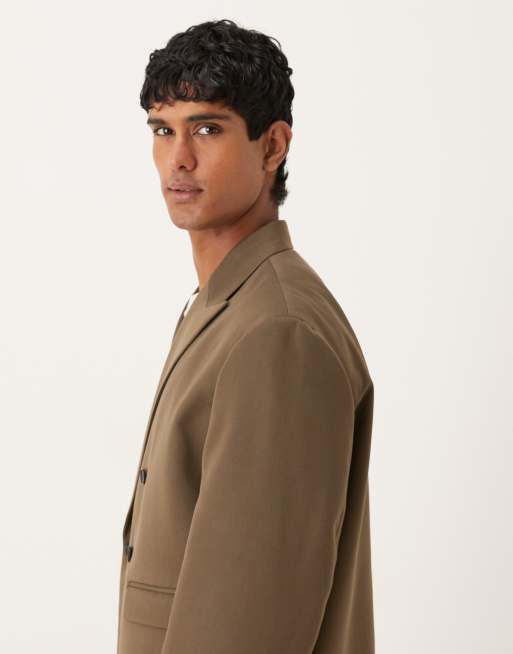 ASOS DESIGN – Kastige, zweireihige Anzugjacke in Olivgrün, 4 von 5