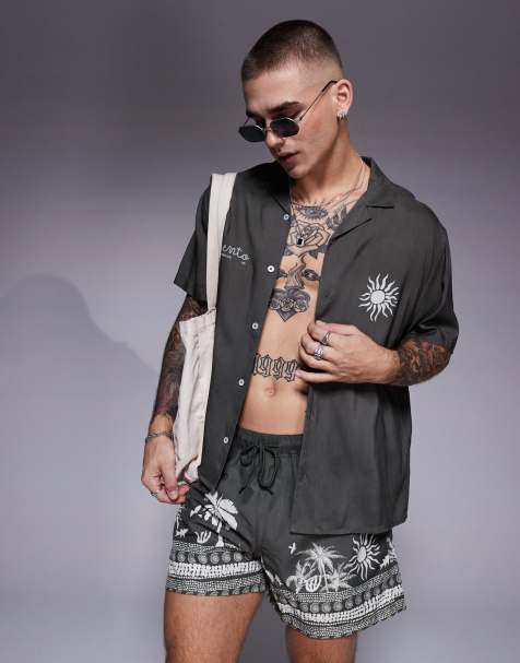 ASOS DESIGN – Kastiges Hemd in Grün mit Reverskragen und Sommer-Print, Kombiteil - view 1