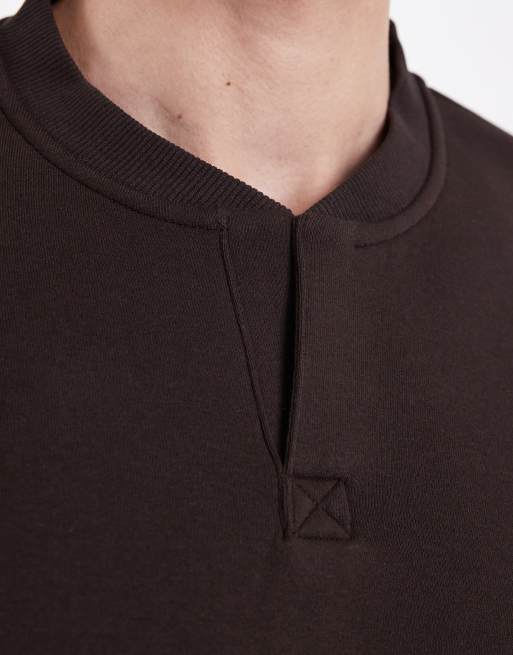 ASOS DESIGN – Kastiges Henley-Oberteil in Braun mit offenem Ausschnitt, 3 von 5