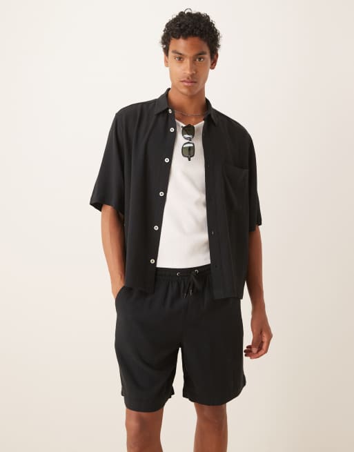 ASOS DESIGN – Kastiges Leinen-Hemd in Schwarz mit aufgesetzter Tasche, Kombiteil