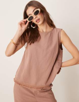 ASOS DESIGN - Kastiges Oberteil aus Leinenmix in Mokka mit Fransensaum, Kombiteil-Orange