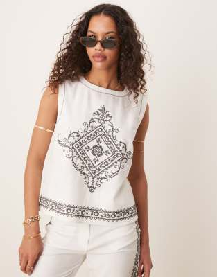 ASOS DESIGN - Kastiges Oberteil in Weiß mit Stickerei in Schwarz, Kombiteil-Bunt