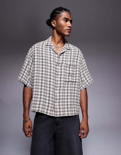 ASOS DESIGN – Kastiges Oversize-Hemd in kariertem Beige mit Fischgrätmuster - view 1