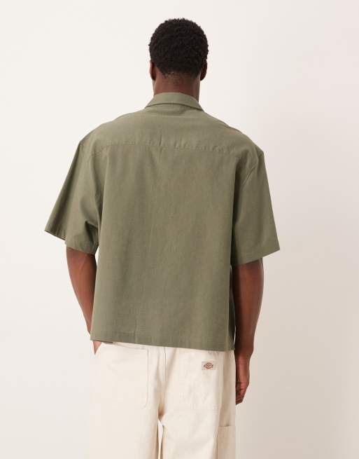 ASOS DESIGN – Kastiges Oversize-Hemd in Khaki mit Leinenanteil, 4 von 5