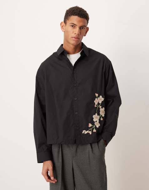 ASOS DESIGN – Kastiges Oversize-Hemd in Schwarz mit Stickerei - view 1