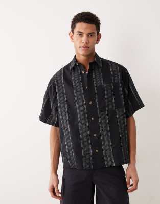 Kastiges Oversize-Hemd in Schwarz mit Struktur Schwarz M