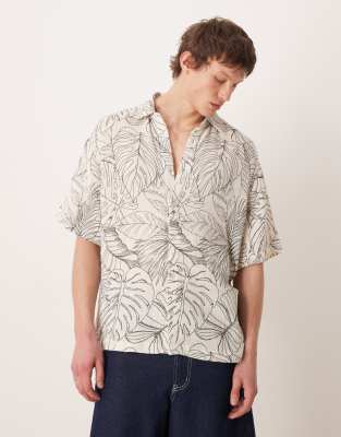 Kastiges Oversize-Hemd in Weiß mit Blätter-Print Weiß L