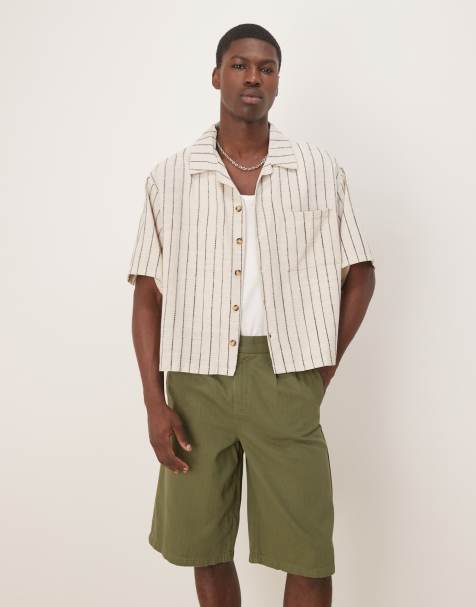 ASOS DESIGN – Kastiges Oversize-Hemd mit Streifen in Ecru und Dunkelgrün - view 1