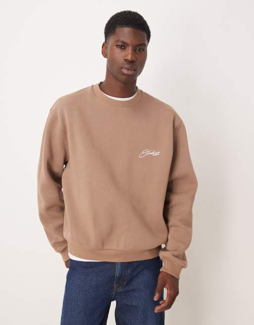 ASOS DESIGN – Kastiges Oversize-Sweatshirt in Beige mit Brust-Print