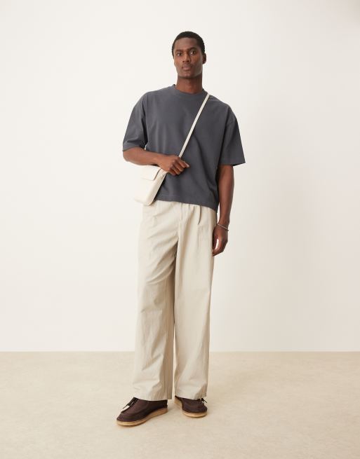 ASOS DESIGN – Kastiges Oversize-T-Shirt aus sehr schwerem Stoff in Anthrazit , 2 von 4