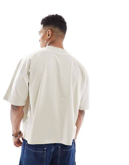 ASOS DESIGN – Kastiges Oversize-T-Shirt in Beige mit Fischgrafikprint, 4 von 4