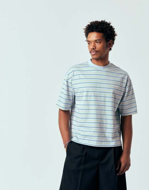 ASOS DESIGN – Kastiges Oversize-T-Shirt in Blau gestreift mit Grafikprint - view 1