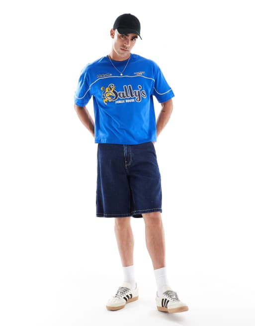 ASOS DESIGN – Kastiges Oversize-T-Shirt in Blau mit Sport-Grafikprint, 4 von 4