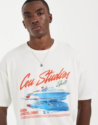 Kastiges Oversize-T-Shirt in Creme mit Schnellboot-Grafikprint-Weiß Weiß L