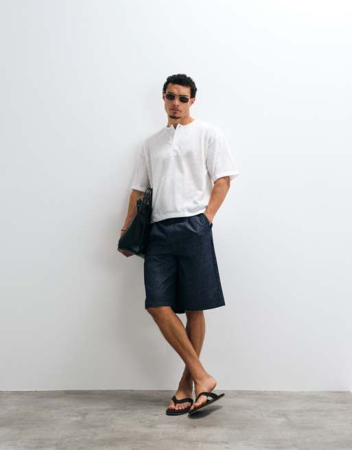 ASOS DESIGN – Kastiges Oversize-T-Shirt in cremeweißer Leinenoptik mit Henley-Ausschnitt, 2 von 7