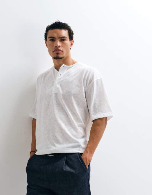 ASOS DESIGN – Kastiges Oversize-T-Shirt in cremeweißer Leinenoptik mit Henley-Ausschnitt, 5 von 7
