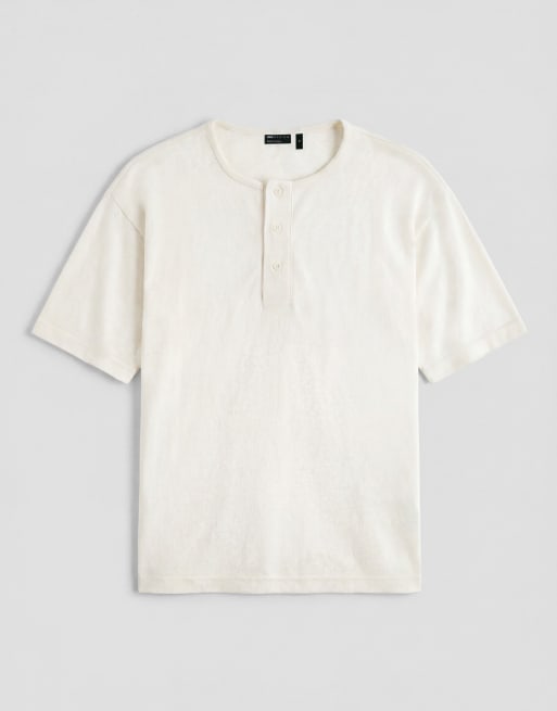 ASOS DESIGN – Kastiges Oversize-T-Shirt in cremeweißer Leinenoptik mit Henley-Ausschnitt, 6 von 7