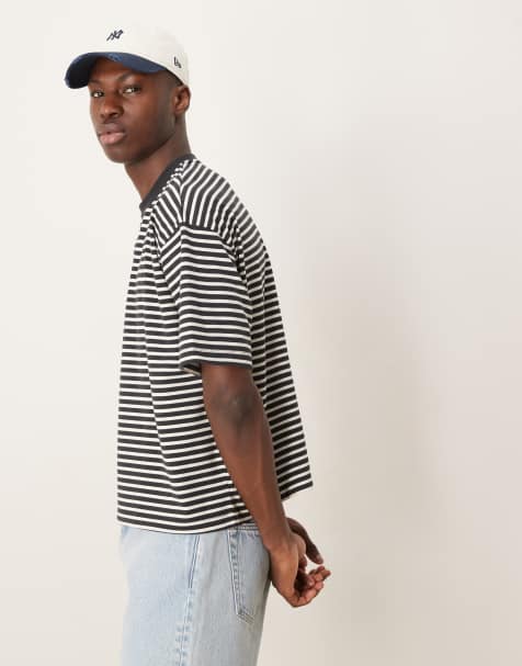 ASOS DESIGN – Kastiges Oversize-T-Shirt in Marineblau-Weiß gestreift - view 1