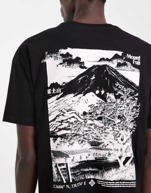 ASOS DESIGN – Kastiges Oversize-T-Shirt in Schwarz mit Berg-Rückenprint, 5 von 5