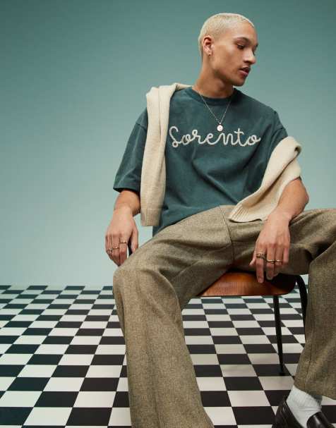 ASOS DESIGN – Kastiges Oversize-T-Shirt in verwaschenem Grün mit Print vorne aus schwerem Material, 220 g/m - view 1