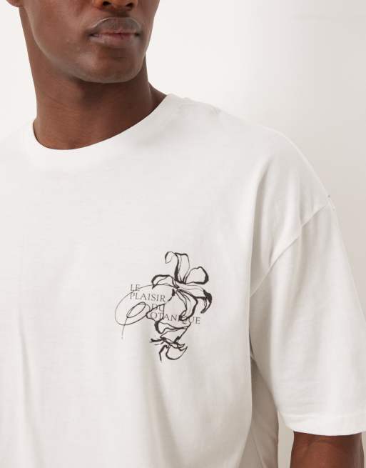 ASOS DESIGN – Kastiges Oversize-T-Shirt in Weiß mit Blumenmotiv-Grafik auf der Brust, 5 von 5