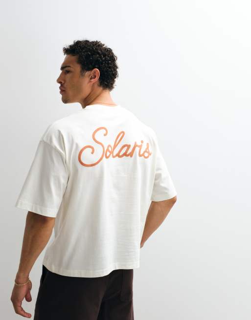 ASOS DESIGN – Kastiges Oversize-T-Shirt in Wollweiß mit Sommer-Stickerei, 2 von 7