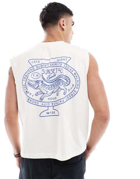 ASOS DESIGN – Kastiges Oversize-Trägershirt in Wollweiß mit City-Rückenprint - view 1