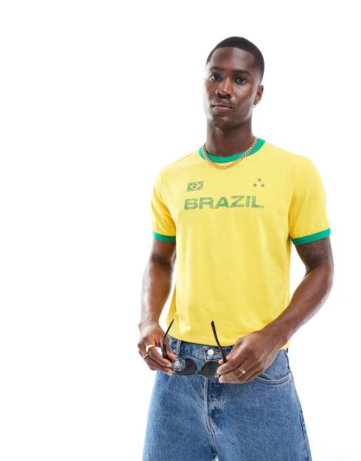 ASOS DESIGN – Kastiges Ringer-T-Shirt in Gelb mit „Brazil“-Print auf der Brust, 3 von 4