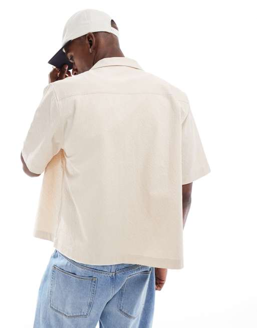 ASOS DESIGN – Kastiges Seersucker-Hemd in Steinbeige mit Reverskragen, 3 von 4
